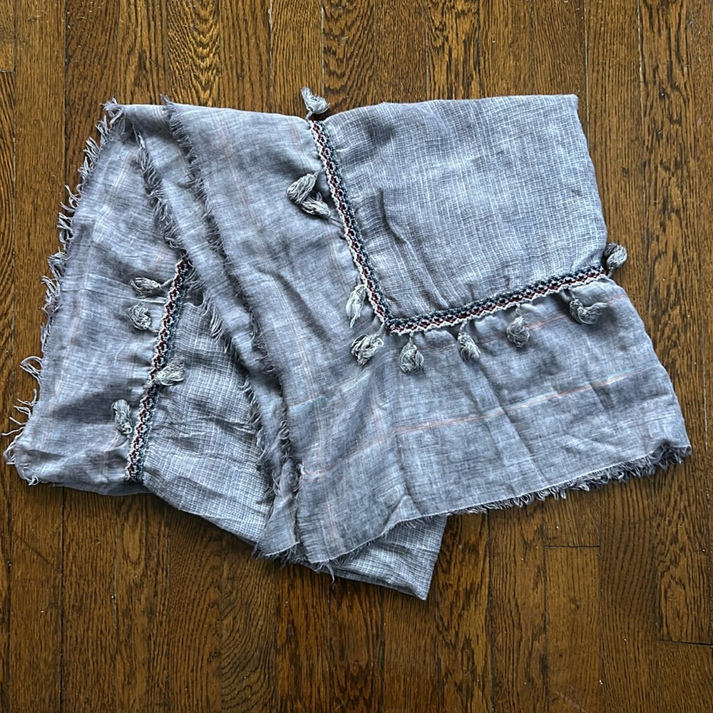 Gauzy Lavender Tasseled Scarf
